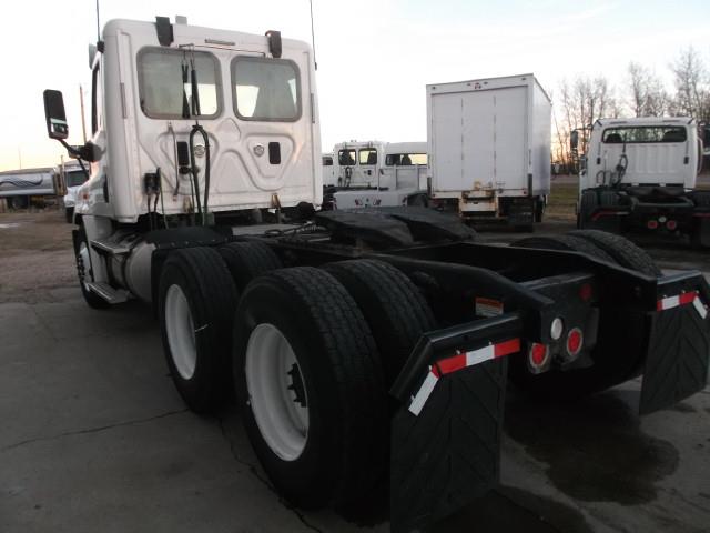 Image #3 (2015 FREIGHTLINER CASCADIA T/A 5TH WHEEL TRUCK)